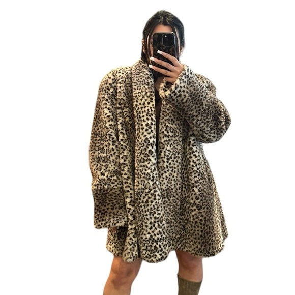 Vintage Faux Fur Oversized Leopard Print Teddy Coat - Picture 12 of 12